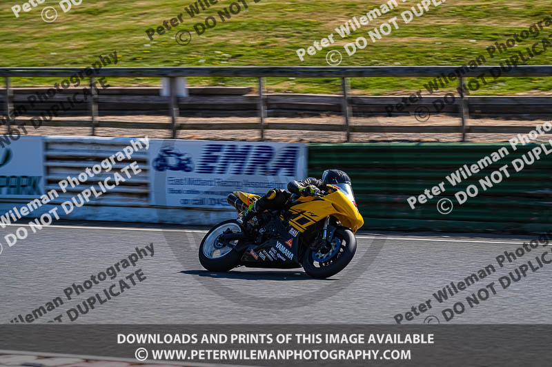 enduro digital images;event digital images;eventdigitalimages;mallory park;mallory park photographs;mallory park trackday;mallory park trackday photographs;no limits trackdays;peter wileman photography;racing digital images;trackday digital images;trackday photos